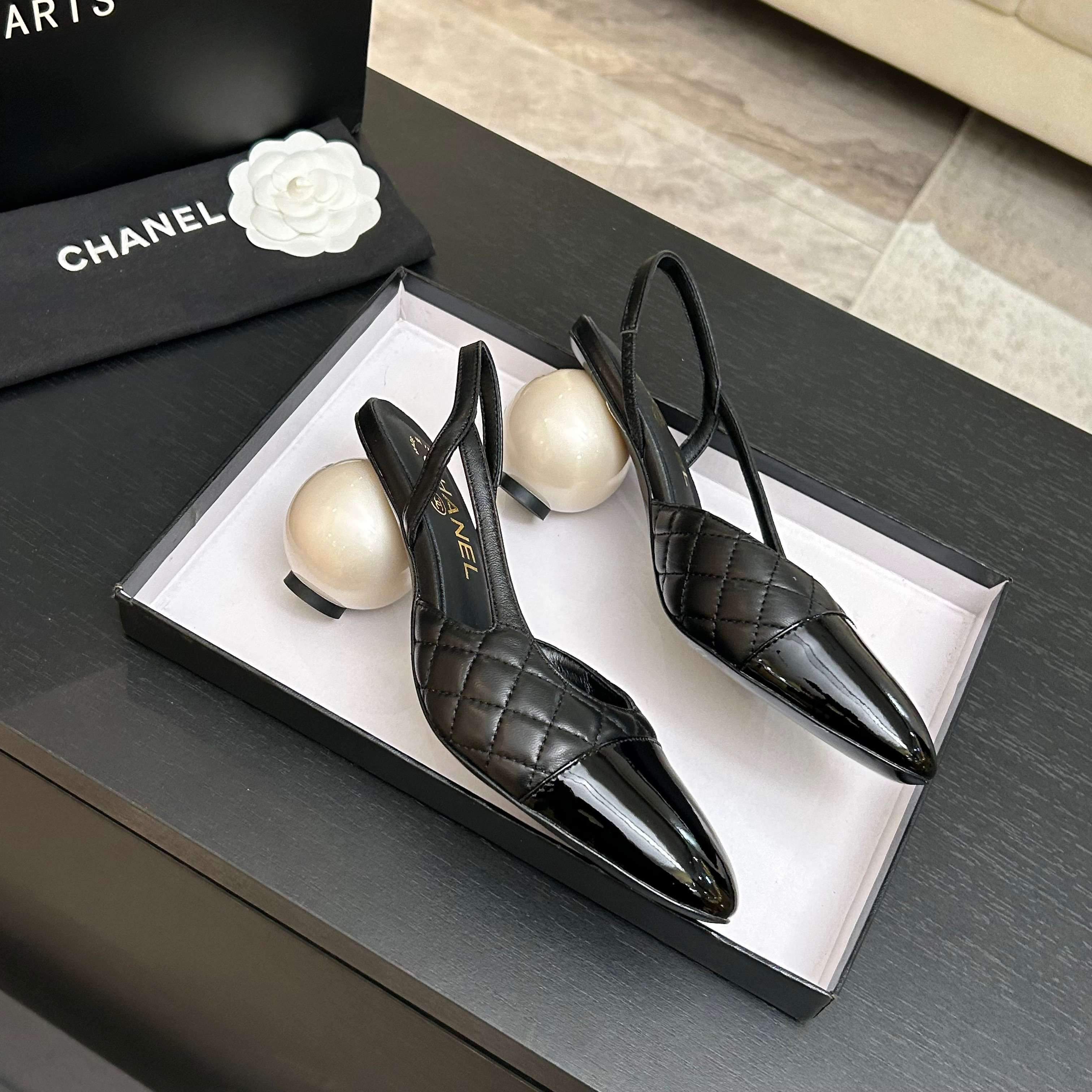Women's high heels